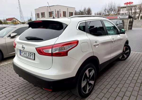 Nissan Qashqai cena 63900 przebieg: 72000, rok produkcji 2016 z Międzyzdroje małe 407